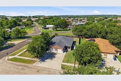 112 E Truman Avenue, Copperas Cove, TX 76522 - Photo 6
