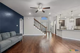 811 S Clanton Cove, Killeen, TX 76542 - Photo 4