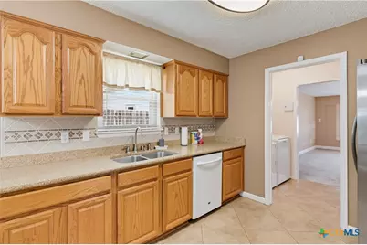 306 Southwick Circle, Seguin, TX 78155 - Photo 12
