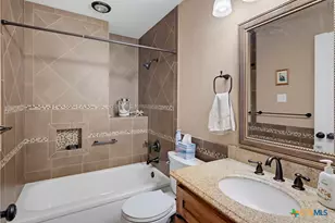306 Southwick Cir, Seguin, TX 78155 - Photo 24