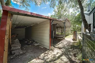 150 Lakeview Dr, Del Valle, TX 78617 - Photo 28