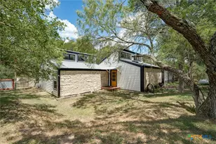 150 Lakeview Dr, Del Valle, TX 78617 - Photo 4