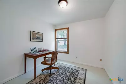 150 Lakeview Drive, Del Valle, TX 78617 - Photo 22