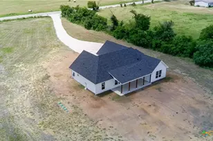 7901 Pecan Rd, Troy, TX 76579 - Photo 42