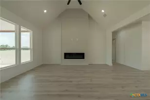 7901 Pecan Rd, Troy, TX 76579 - Photo 6