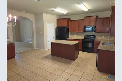 10025 Birch Tree Drive, Temple, TX 76502 - Photo 8