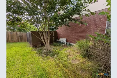 129 Hanstrom Drive, Hutto, TX 78634 - Photo 16