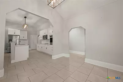 803 N 3rd Street, Temple, TX 76501 - Photo 10