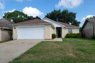 206 Belmoor Ln, Victoria, TX 77904 - Photo 1