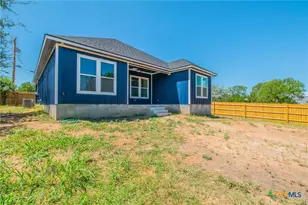 1307 St Louis St, Gatesville, TX 76528 - Photo 24