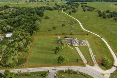 1506 Harwood Road, Luling, TX 78648 - Photo 4
