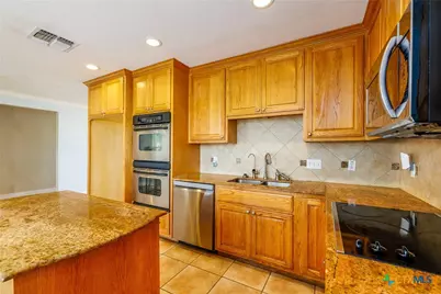 1506 Harwood Road, Luling, TX 78648 - Photo 6