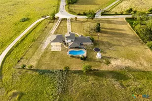 1506 Harwood Rd, Luling, TX 78648 - Photo 30