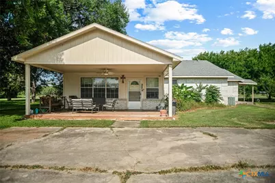 511 County Road 431, Lolita, TX 77971 - Photo 4