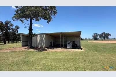 5205 S Fm 486, Thorndale, TX 76577 - Photo 46