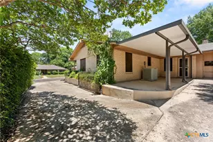 303 E 20th Ave, Belton, TX 76513 - Photo 30