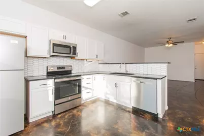 223 N Mary Jo Drive #B, Harker Heights, TX 76548 - Photo 6