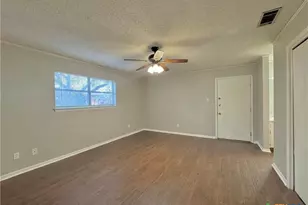 717 Royal St, Salado, TX 76571 - Photo 22