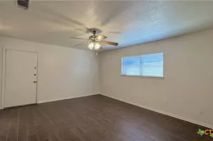 717 Royal St, Salado, TX 76571 - Photo 6