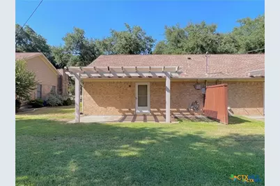 717 Royal Street #717 & 719, Salado, TX 76571 - Photo 10