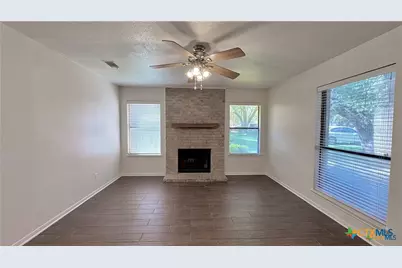 717 Royal Street #717 & 719, Salado, TX 76571 - Photo 2