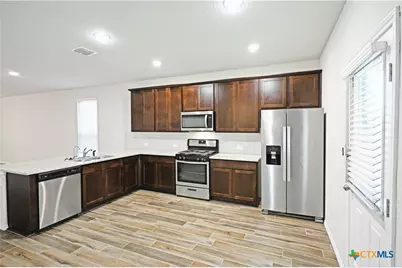 247 Kinsley Way, New Braunfels, TX 78130 - Photo 4