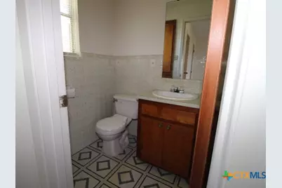 1603 Hughes Avenue, Copperas Cove, TX 76522 - Photo 8