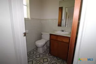 1603 Hughes Ave, Copperas Cove, TX 76522 - Photo 8
