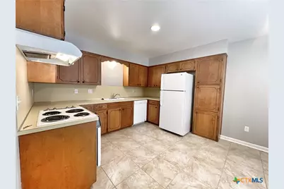 1768 Kuehler Avenue, New Braunfels, TX 78130 - Photo 8