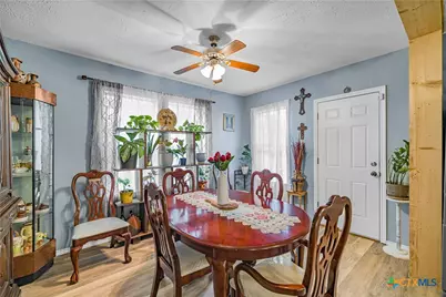 606 Schwab Street, Yoakum, TX 77995 - Photo 14