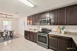 416 Auburn Park, Selma, TX 78154 - Photo 6