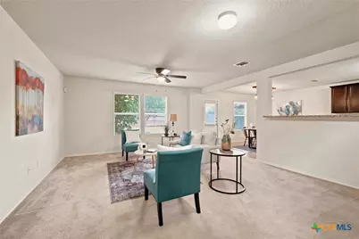 416 Auburn Park, Selma, TX 78154 - Photo 2