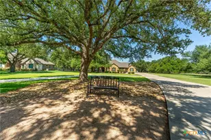 3041 Rolling Meadow Dr, Salado, TX 76571 - Photo 6