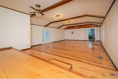 519 Fm 623, Pettus, TX 78146 - Photo 24