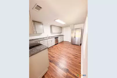 1019 Shofner Street, Killeen, TX 76541 - Photo 8