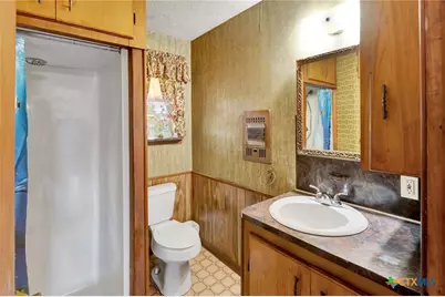10957 N US Highway 77, Schulenburg, TX 78956 - Photo 24