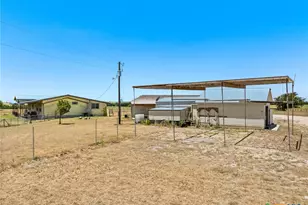 2124 Hackberry Rd, Holland, TX 76534 - Photo 34