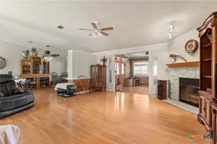 2124 Hackberry Rd, Holland, TX 76534 - Photo 8