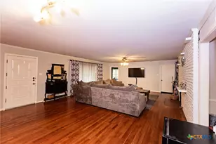319 King Cir, Temple, TX 76501 - Photo 4