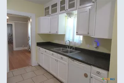 308 Josephine St, Holland, TX 76534 - Photo 10