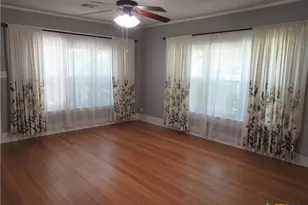 308 Josephine St, Holland, TX 76534 - Photo 4