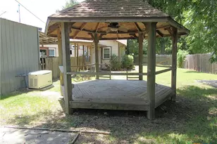 308 Josephine St, Holland, TX 76534 - Photo 22
