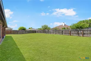 3601 Barbed Wire Dr, Killeen, TX 76549 - Photo 32