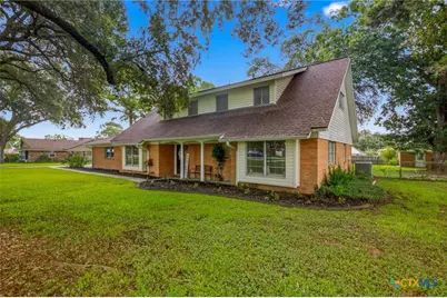 205 Yucca Drive, Victoria, TX 77904 - Photo 4