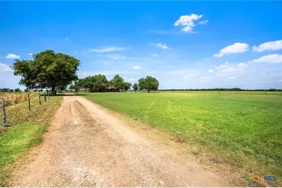 792 Evening Star, McGregor, TX 76657 - Photo 6