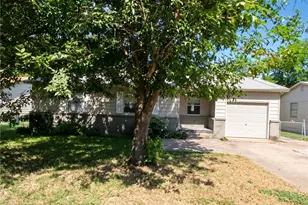 606 S 3rd St, Copperas Cove, TX 76522 - Photo 1