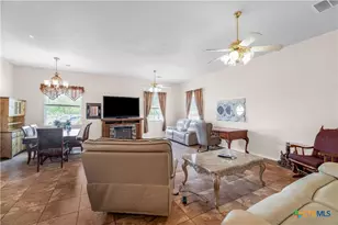510 Chaparral Dr, Victoria, TX 77905 - Photo 28