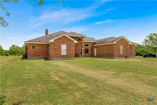 510 Chaparral Dr, Victoria, TX 77905 - Photo 2