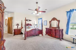 510 Chaparral Dr, Victoria, TX 77905 - Photo 14