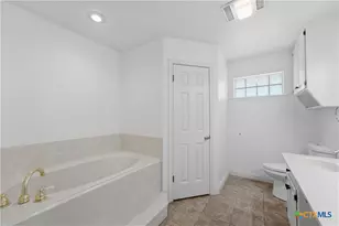 8221 Mountain Dr, Salado, TX 76571 - Photo 20